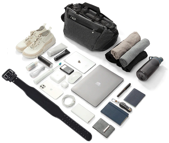 Cache Hybrid Tech Sling and Duffle