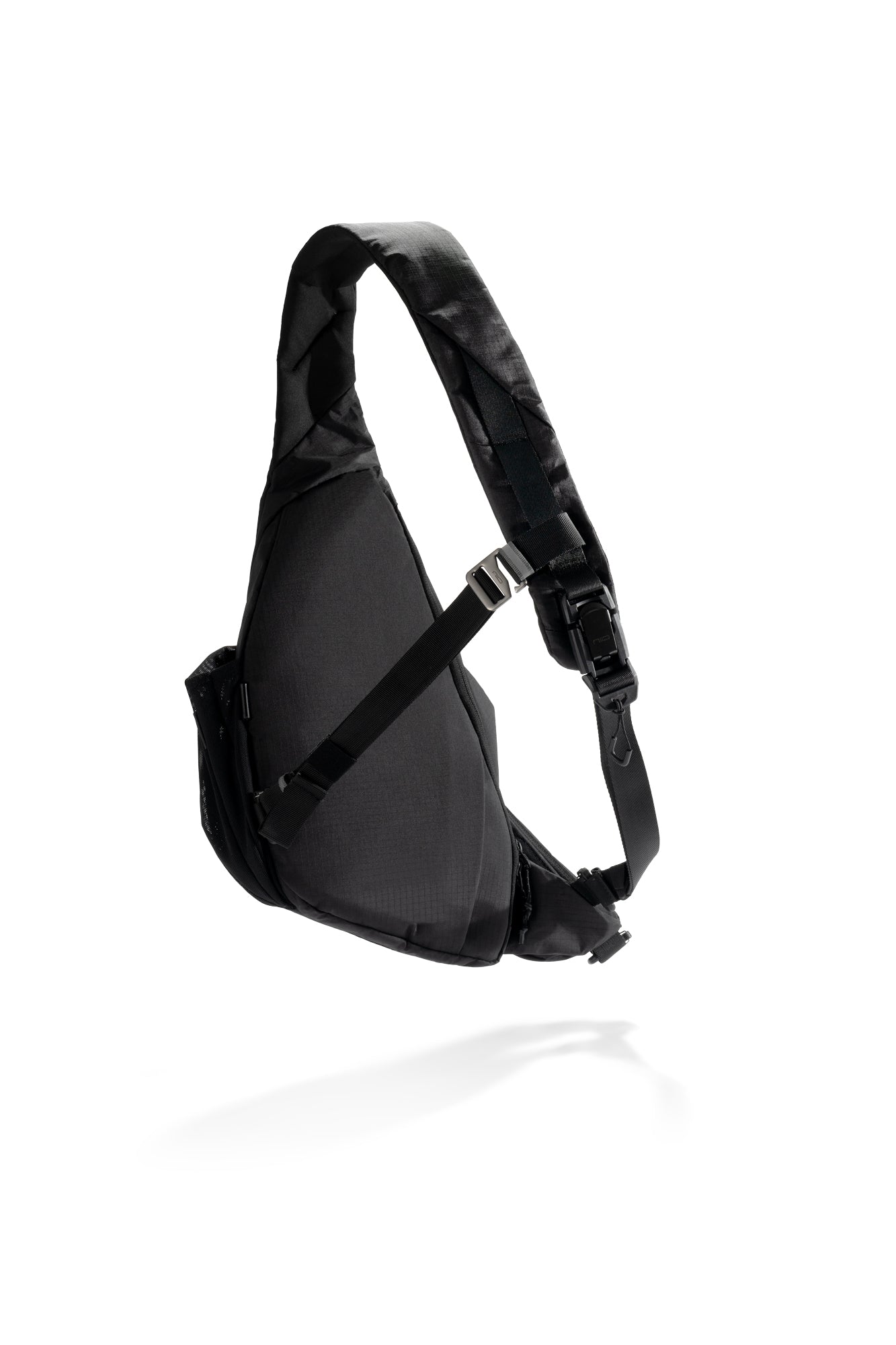 R2 時尚隨身袋| Radiant II Sling Bag | Radiant 第二代– NIID Hong Kong