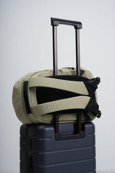NEO Nomad N3 輕量手提電腦背囊 19L - 亞麻綠 (710g)