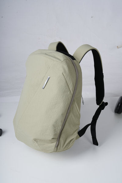 NEO Nomad N3 輕量手提電腦背囊 19L - 亞麻綠 (710g)