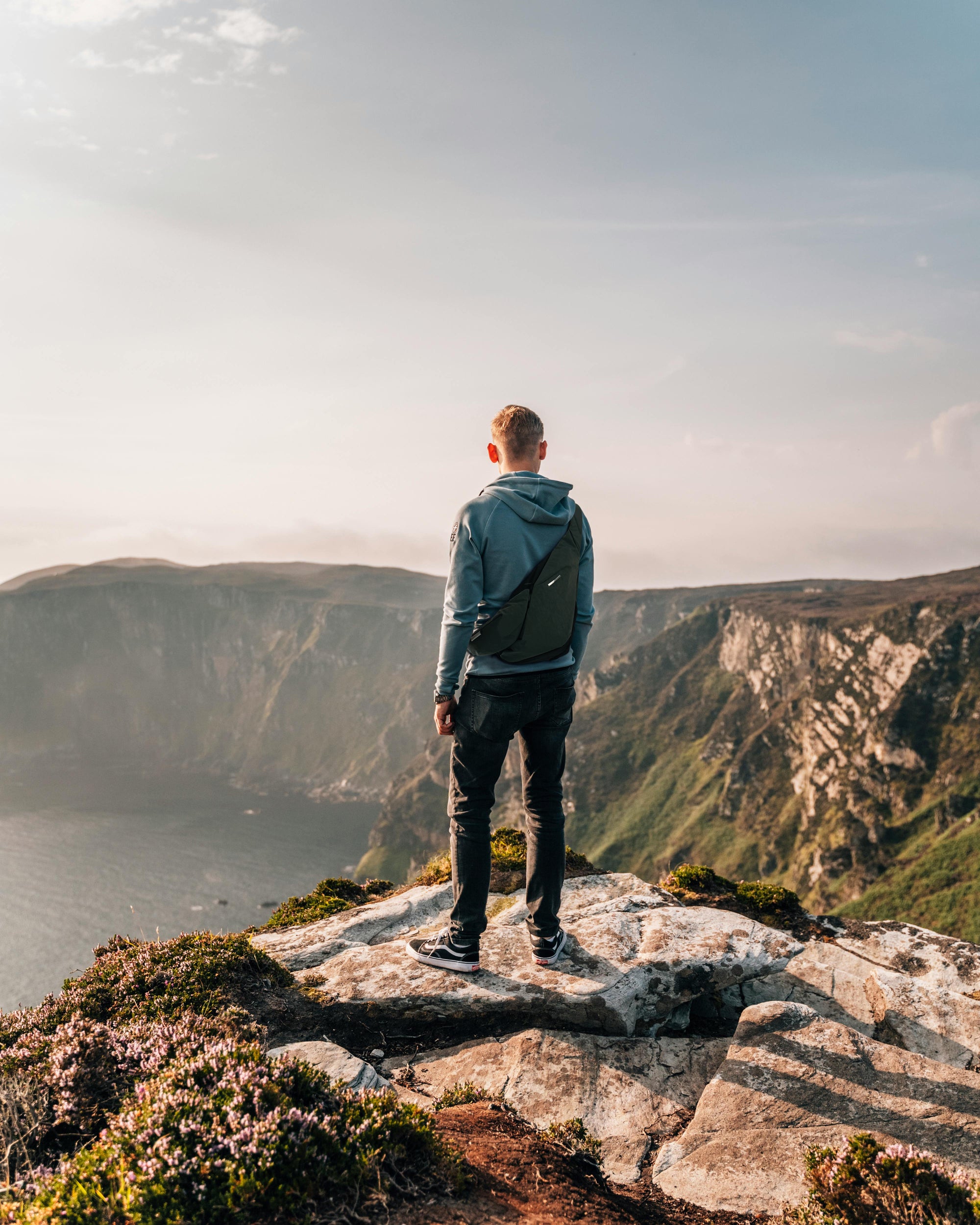 R2 時尚隨身袋 | Radiant II Sling Bag | Radiant 第二代