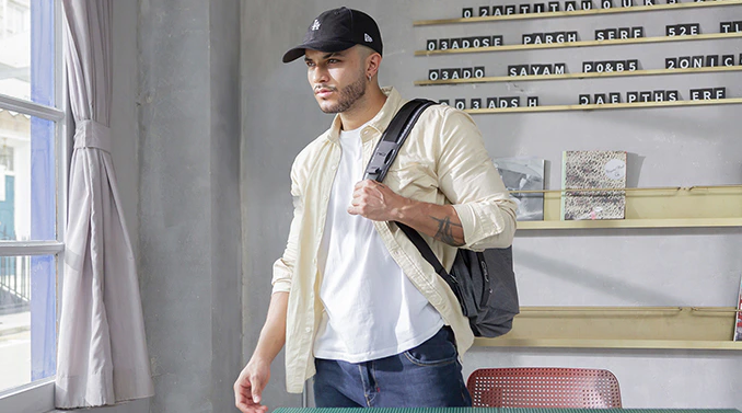 Cache Hybrid Tech Sling and Duffle